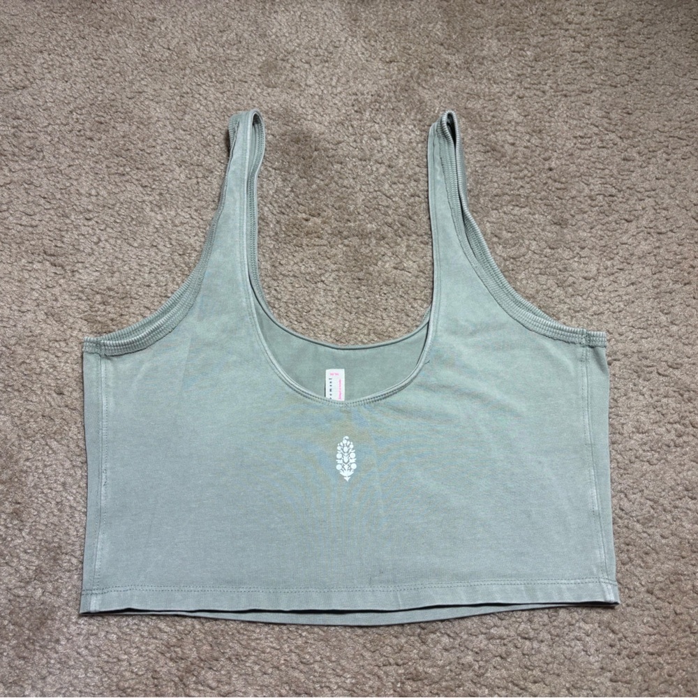 After People Movement Crop Tank Top Women’s Size Medium - Picture 2 of 4